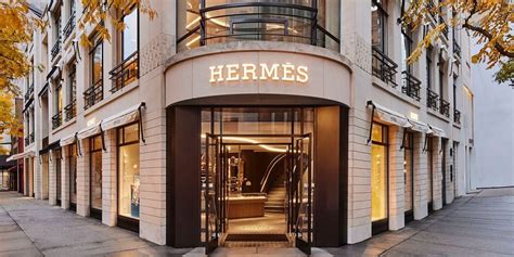 hermes boutique oak street.